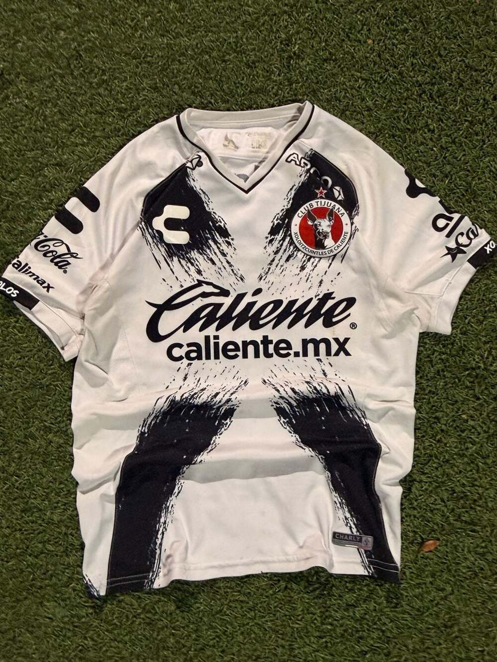 Charly Club Tijuana Away Soccer Jersey Size CH/S White Black